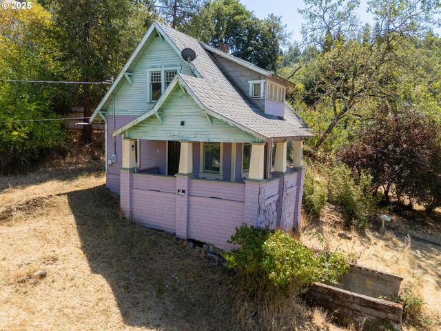 309 Se Ella St, Roseburg, OR 97470