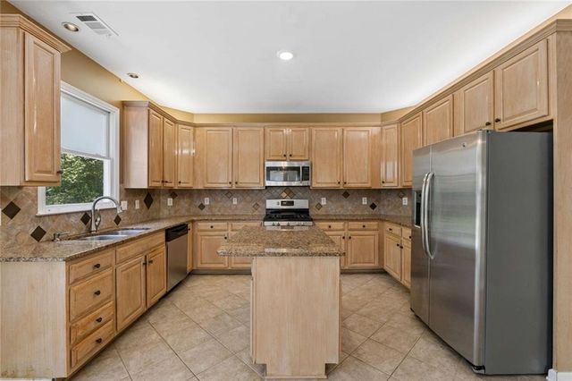 1950 Blackhawk Trail, Lawrenceville, GA 30043