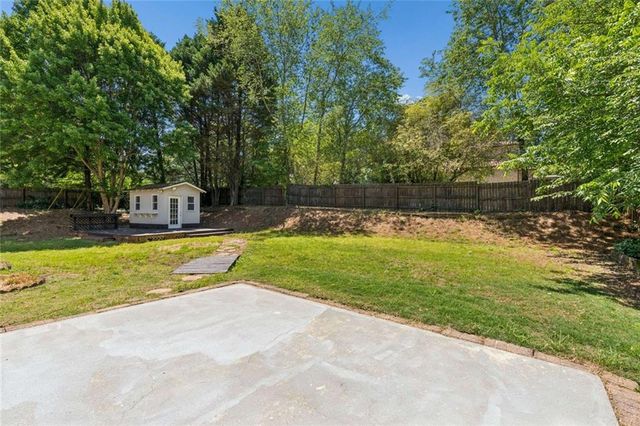 1950 Blackhawk Trail, Lawrenceville, GA 30043