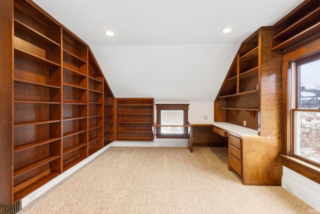 117 Manor Avenue, Elkhart, IN 46516