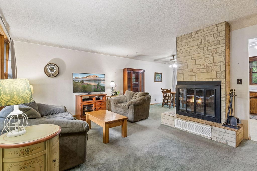 740 17th Avenue N, South Saint Paul, MN 55075 — photo 2