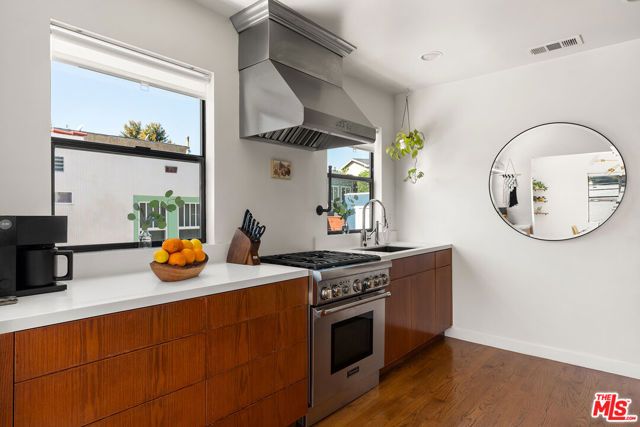 3415 Division Street, Los Angeles, CA 90065