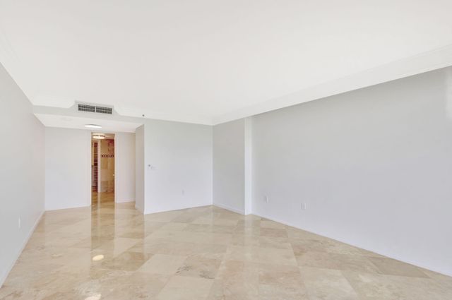400 Beach Road 103, Tequesta, FL 33469