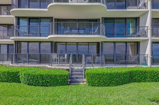 400 Beach Road 103, Tequesta, FL 33469