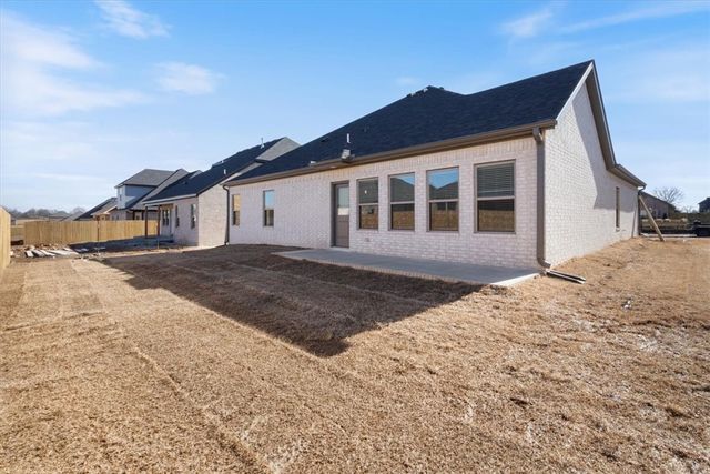 6910 SW High Meadow Boulevard, Bentonville, AR 72713