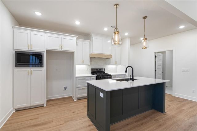 6910 SW High Meadow Boulevard, Bentonville, AR 72713