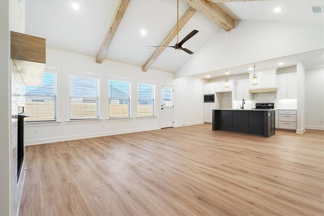 6910 SW High Meadow Boulevard, Bentonville, AR 72713