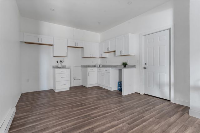 27 Greenville Avenue, Johnston, RI 02919