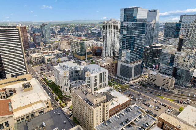 700 Church St Apt 901, Nashville, TN 37203