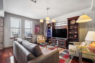 700 Church St Apt 901, Nashville, TN 37203