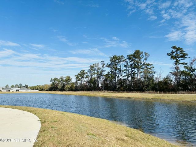 6854 FRIENDSHIP FOUNTAIN Avenue, Jacksonville, FL 32217