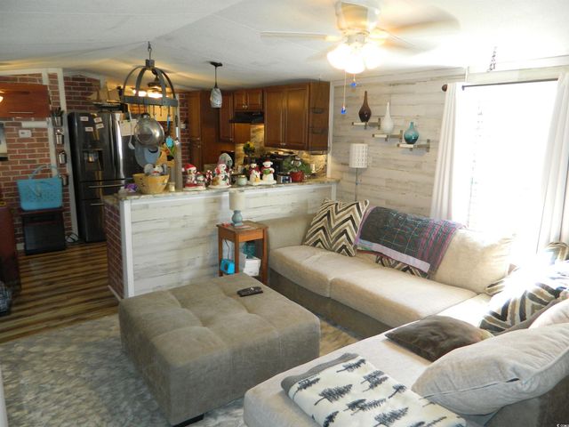 2732 Libra Dr., Myrtle Beach, SC 29588