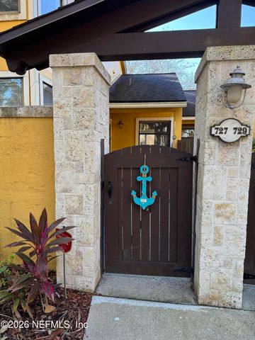 727 DRIFTWOOD Circle, Ponte Vedra Beach, FL 32082