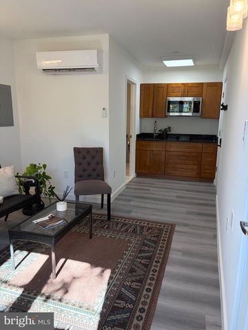 541-2 FLOOR WASHINGTON AVE, Philadelphia, PA 19147