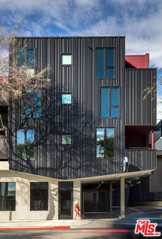 7617 Santa Monica Boulevard 220, West Hollywood, CA 90046