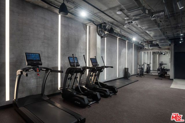 7617 Santa Monica Boulevard 220, West Hollywood, CA 90046
