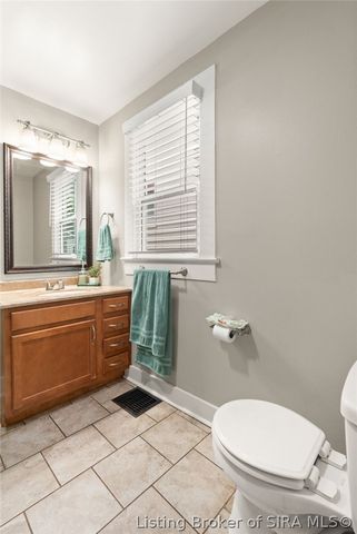329 E 14th Street, New Albany, IN 47150
