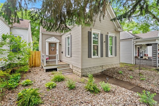 329 E 14th Street, New Albany, IN 47150