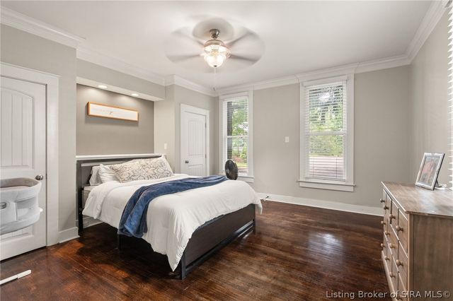 329 E 14th Street, New Albany, IN 47150