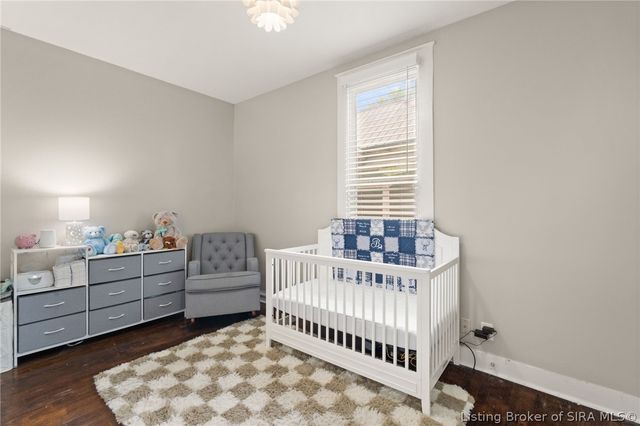 329 E 14th Street, New Albany, IN 47150
