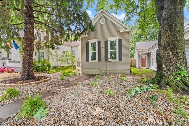329 E 14th Street, New Albany, IN 47150
