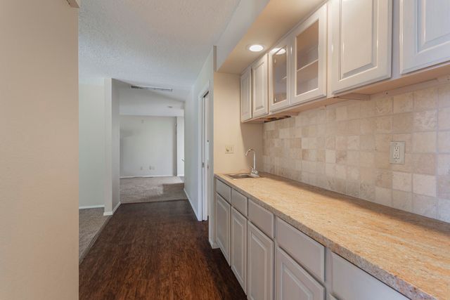7413 El Morro Road NE, Albuquerque, NM 87109