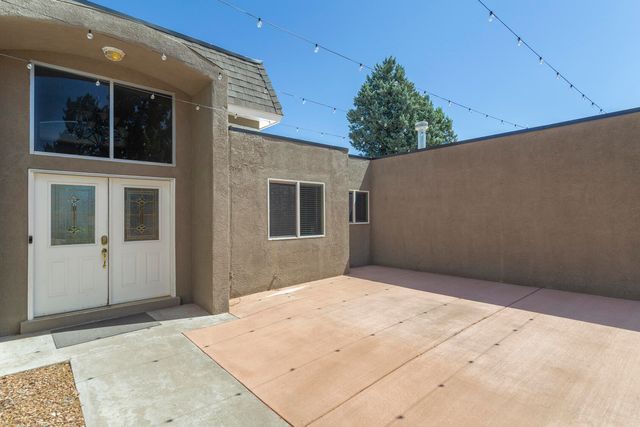 7413 El Morro Road NE, Albuquerque, NM 87109