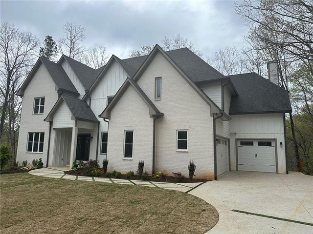 270 Crosstree Lane, Atlanta, GA 30328