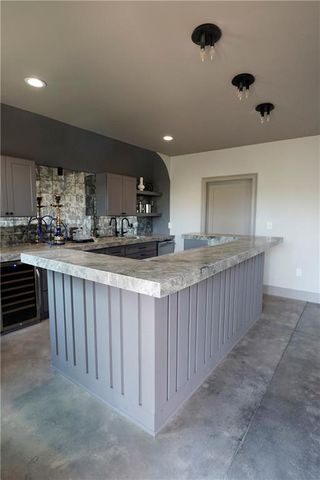 270 Crosstree Lane, Atlanta, GA 30328