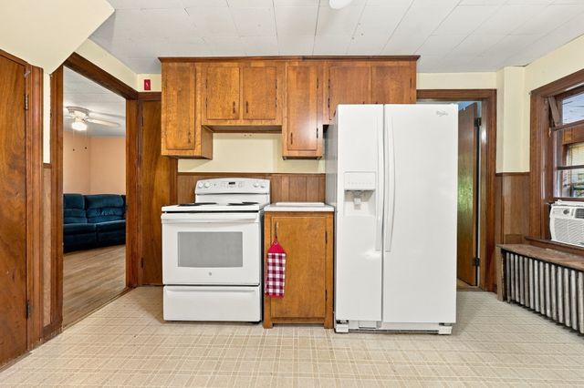 44 Margin Street, Worcester, MA 01604