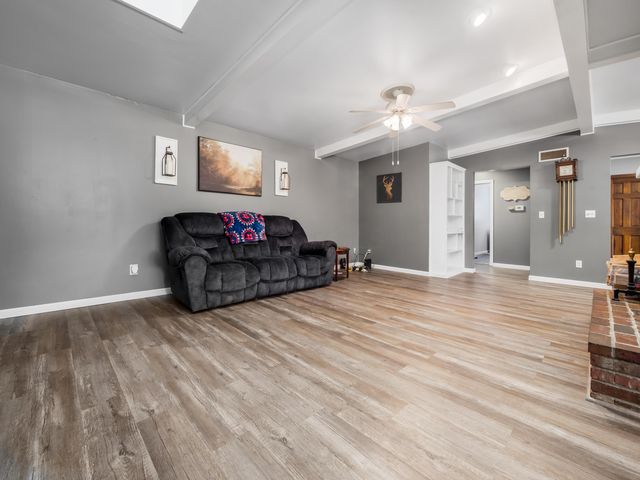 3010 S River Road, Zanesville, OH 43701