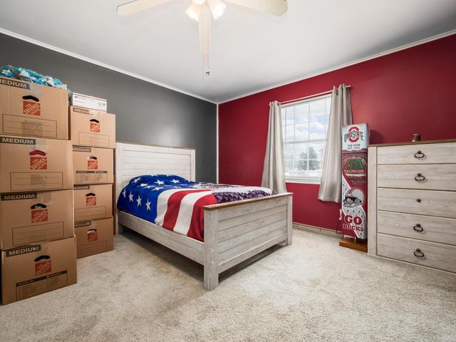 3010 S River Road, Zanesville, OH 43701