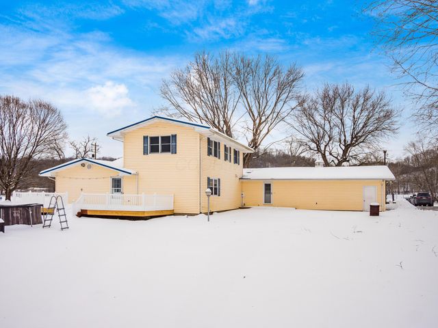 3010 S River Road, Zanesville, OH 43701