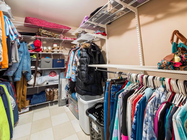 3010 S River Road, Zanesville, OH 43701