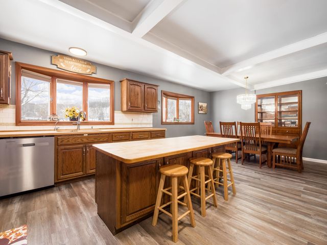 3010 S River Road, Zanesville, OH 43701