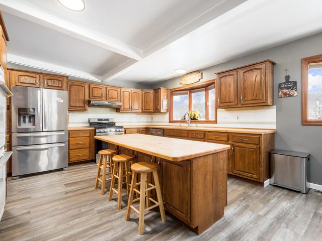 3010 S River Road, Zanesville, OH 43701