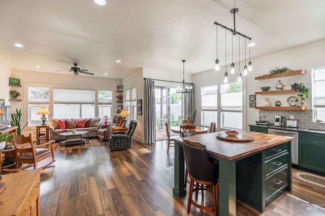 9304 W Tillamook Dr., Boise, ID 83709