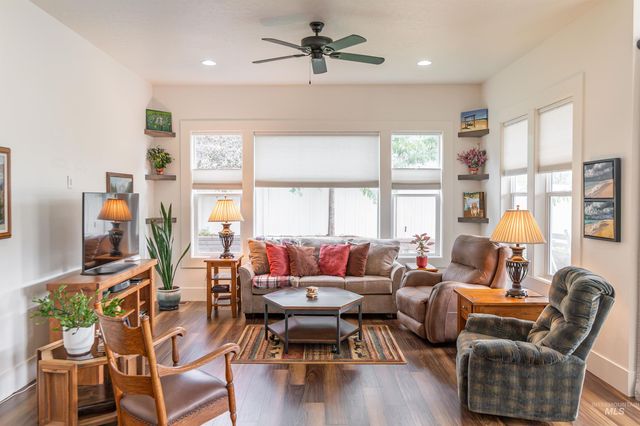 9304 W Tillamook Dr., Boise, ID 83709