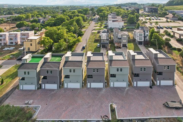 1611 Hampton St, Nashville, TN 37207