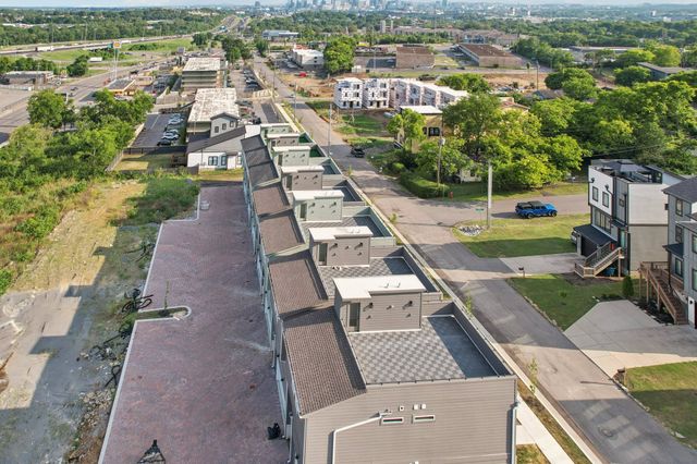 1611 Hampton St, Nashville, TN 37207