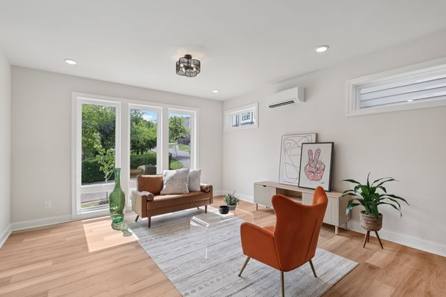 1611 Hampton St, Nashville, TN 37207