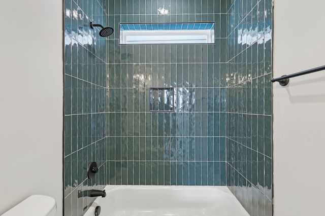 1611 Hampton St, Nashville, TN 37207