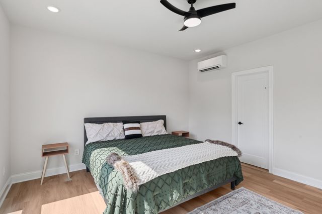 1611 Hampton St, Nashville, TN 37207