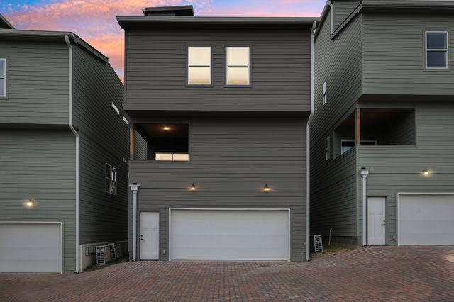 1611 Hampton St, Nashville, TN 37207