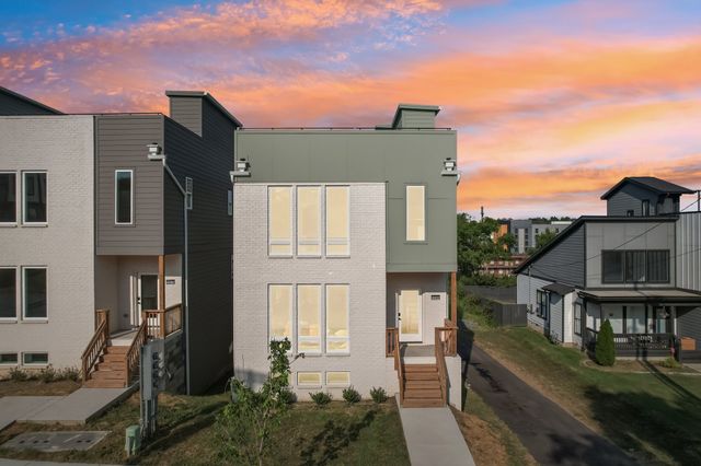 1611 Hampton St, Nashville, TN 37207