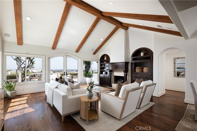 2001 Yacht Resolute, Newport Beach, CA 92660