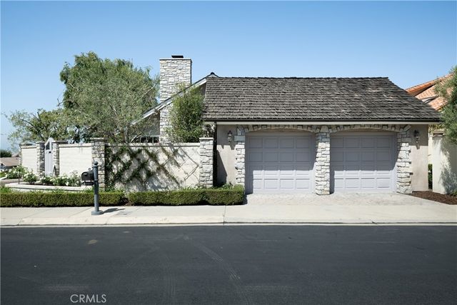 2001 Yacht Resolute, Newport Beach, CA 92660