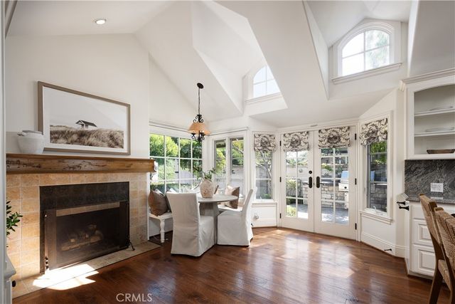 2001 Yacht Resolute, Newport Beach, CA 92660