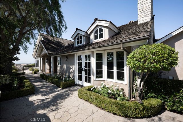 2001 Yacht Resolute, Newport Beach, CA 92660