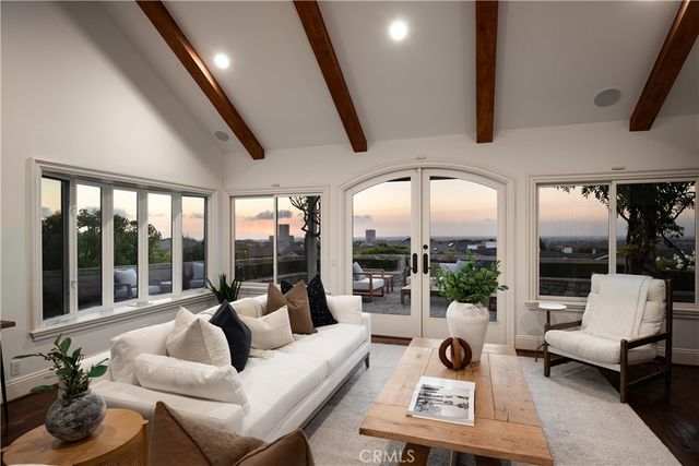 2001 Yacht Resolute, Newport Beach, CA 92660